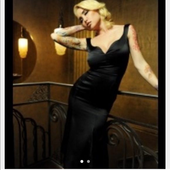 Pinup Couture Dresses & Skirts - Pinup couture Tamara Dress in black